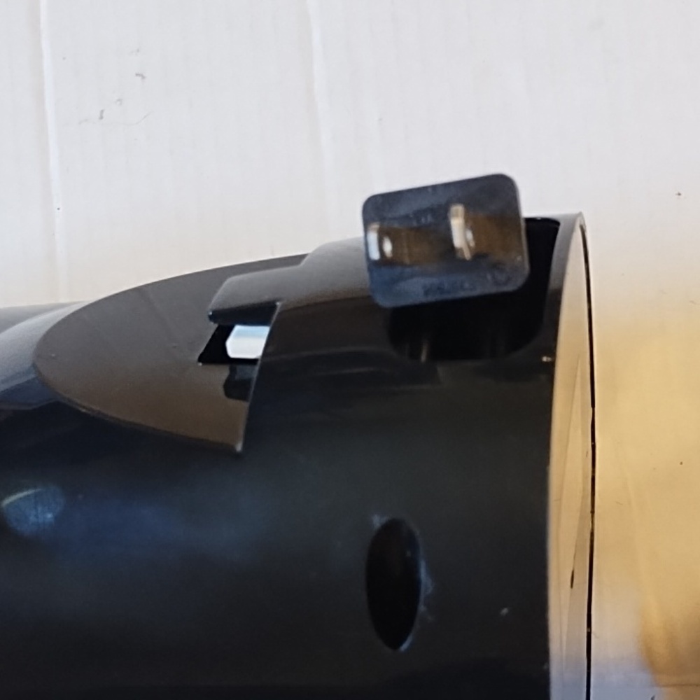 Bella Black Electric Can Opener - Picture 6 of 8